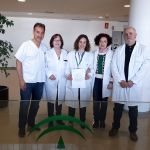 Profesionales de los hospitales de Granada premiados por un estudio sobre variaciones genéticas de la principal enfermedad hereditaria renal