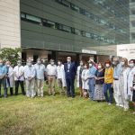 El Clínico San Cecilio reconoce la labor voluntaria de profesionales médicos jubilados en el seguimiento de casos COVID-19