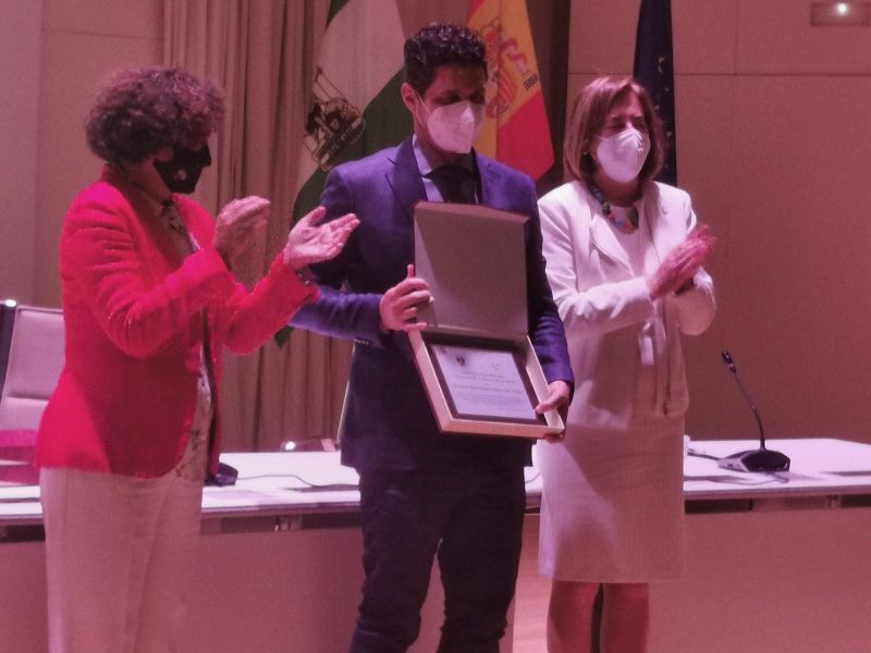 La  Facultad de Ciencias de la Salud reconoce la labor de los centros sanitarios granadinos en la formación práctica de su alumnado