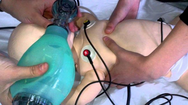 CURSO SOPORTE VITAL BÁSICO INSTRUMENTALIZADO PEDIÁTRICO Y NEONATAL ED. 2