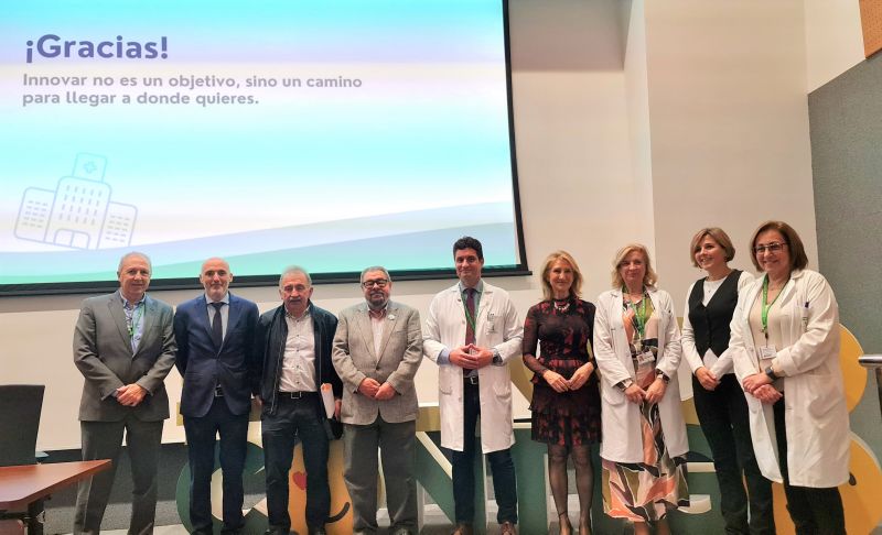El Clínico de Granada celebra el día de San Cecilio con habas y ‘salaíllas’ para los pacientes hospitalizados