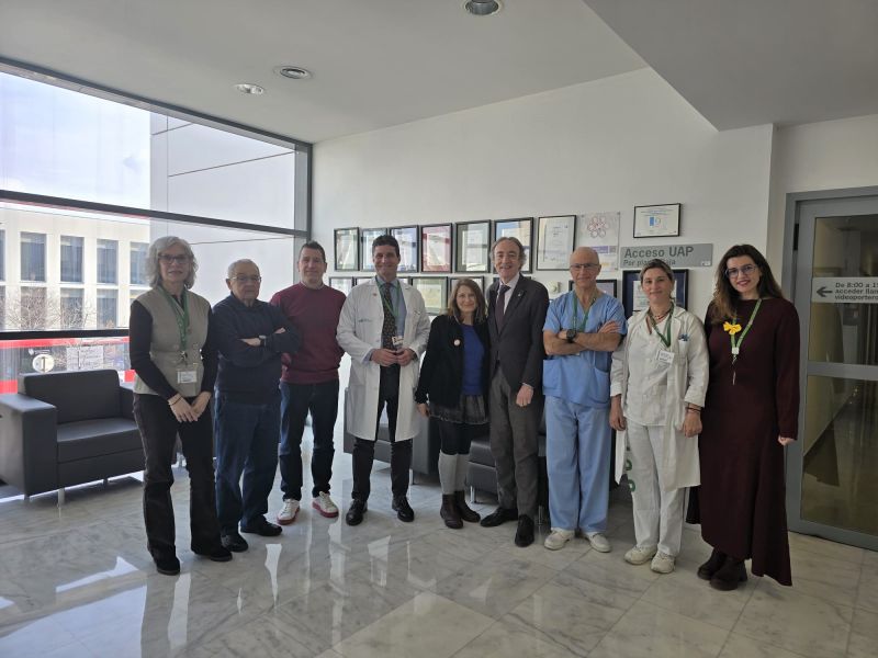 El Clínico San Cecilio refuerza el apoyo a pacientes cardíacos con un convenio de voluntariado