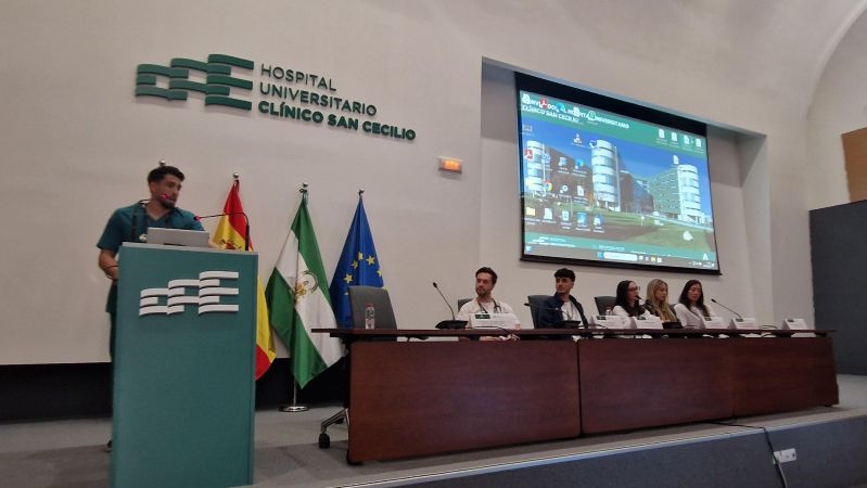 Doscientos futuros residentes visitan el Clínico San Cecilio para conocer su oferta de 111 plazas en 2026