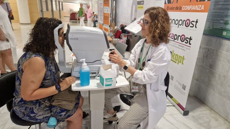 El Clínico San Cecilio acoge una jornada de  concienciación sobre el glaucoma