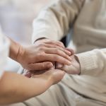 El Clínico San Cecilio refuerza la atención y seguimiento de las personas en riesgo