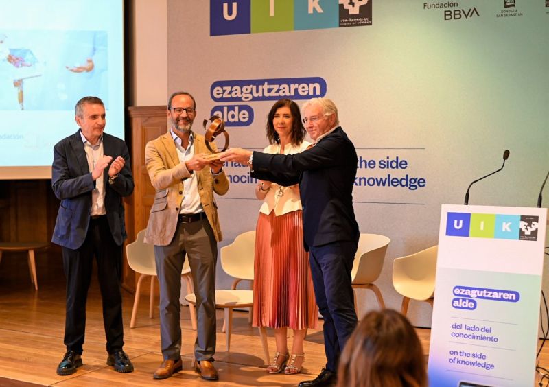 Los hospitales Clínico San Cecilio y el Virgen del Rocío ganan un premio nacional de salud digital