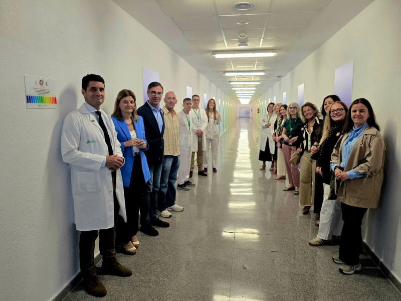El Clínico San Cecilio transforma la zona de Farmacia en un espacio amable y acogedor